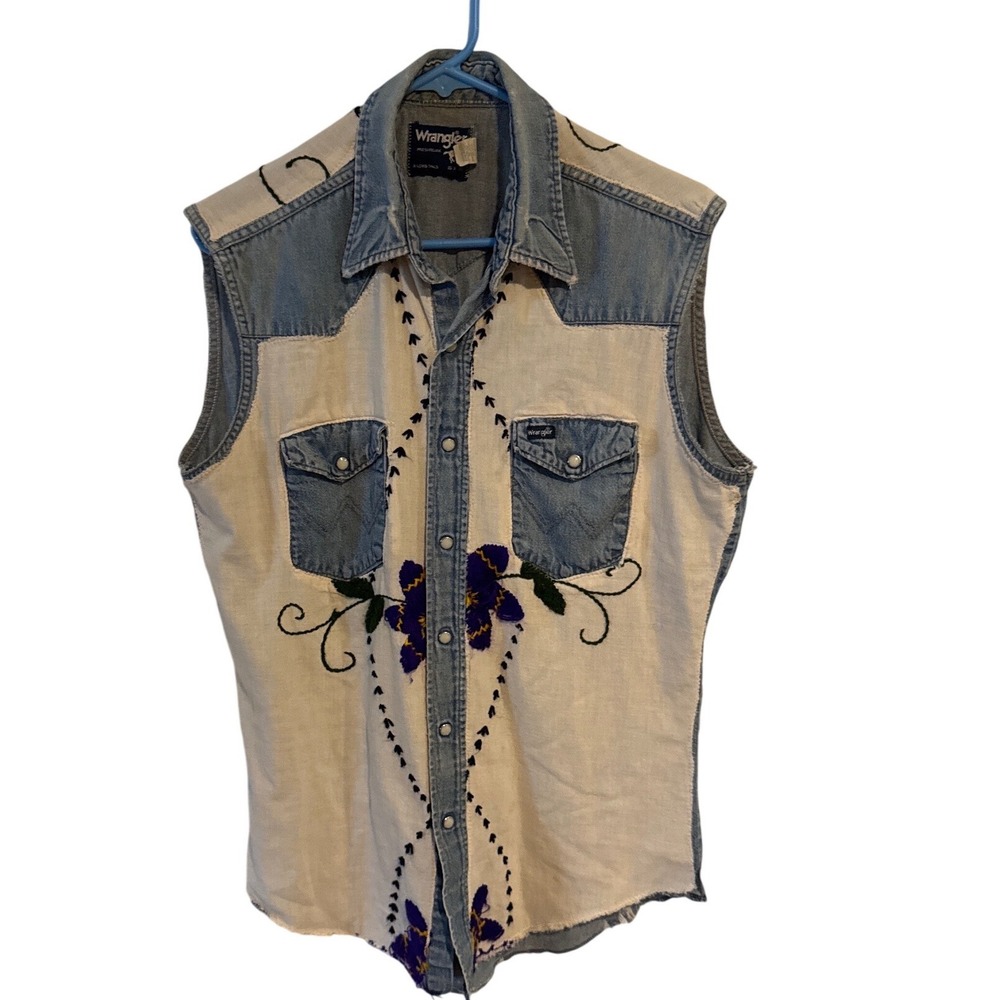 Vintage Wrangler Western Sleeveless Denim Shirt Floral Embroidered Pearl Snap 16